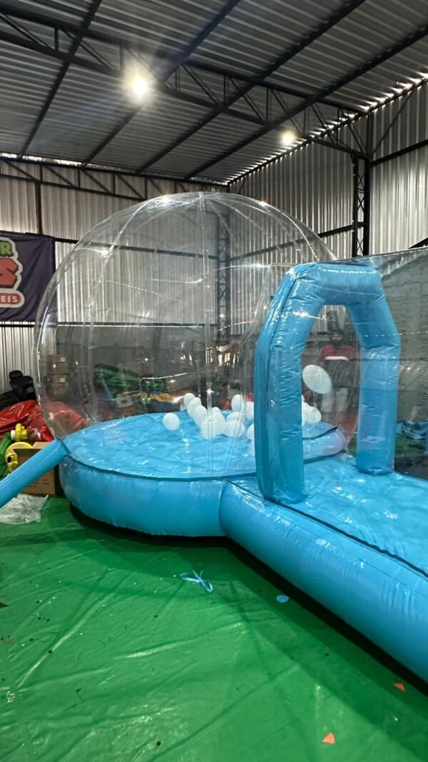 BUBBLE HOUSE